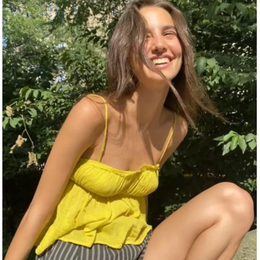 UO Liv Ruched Babydoll Cami in chartreuse, size medium - Picture 2 of 6